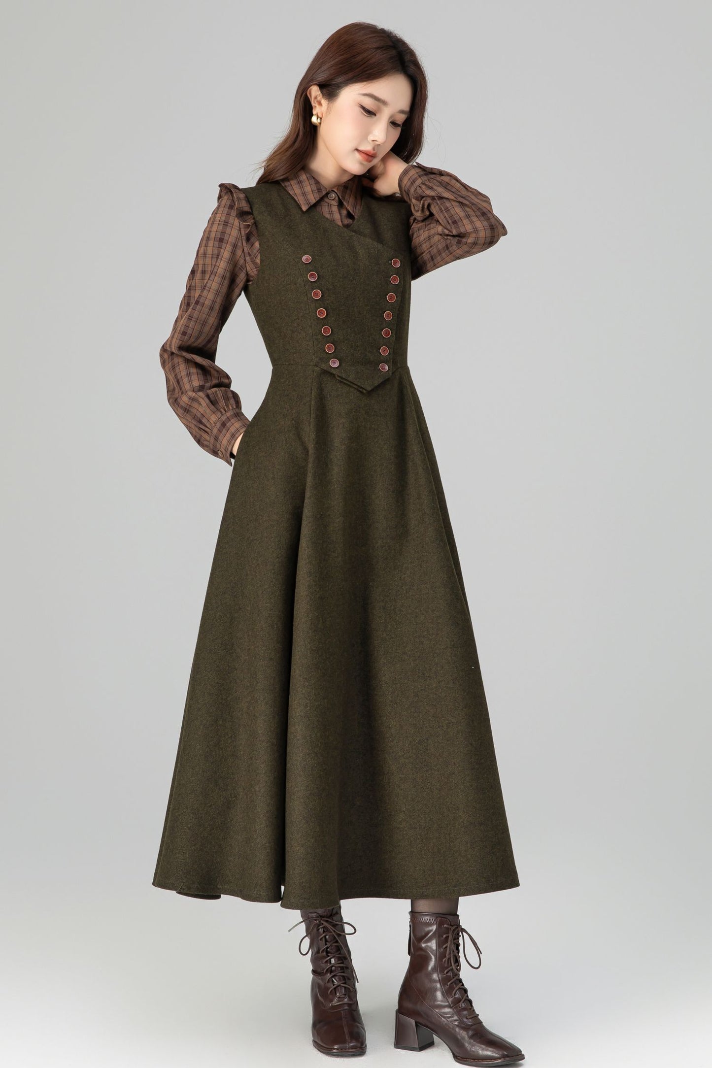 Army Green Wool Pinafore Dress – Vintage Sleeveless Long Winter Dress with Pockets 6394
