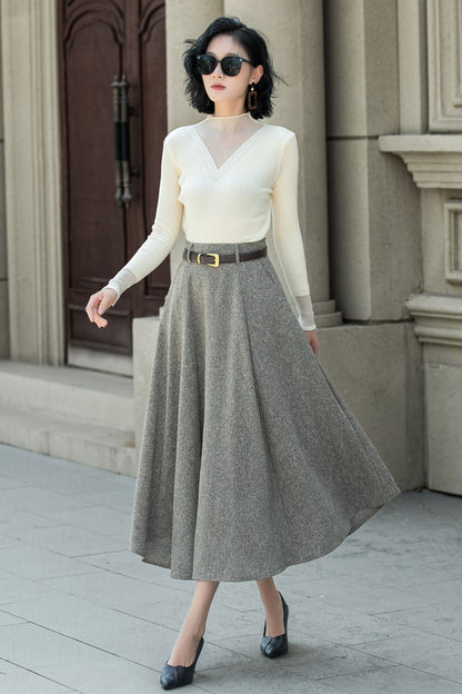 A line wool skirt with pockets 5313