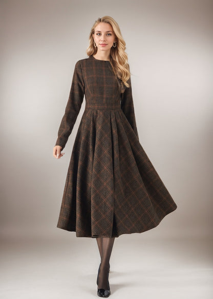 Wool winter midi Plaid dress 5438
