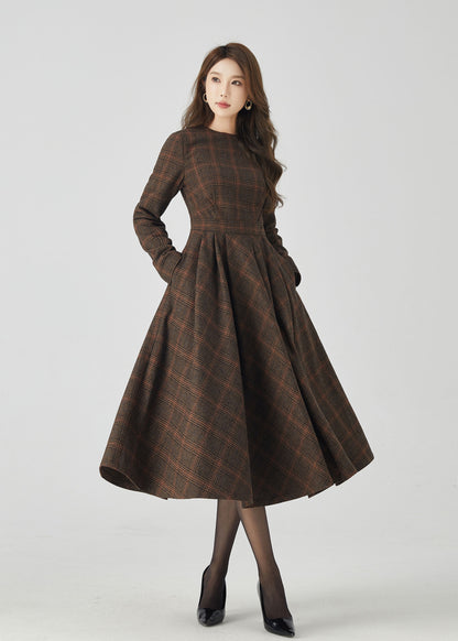 Retro Plaid Midi Dress – Dark Brown Wool A-Line Silhouette – 4523
