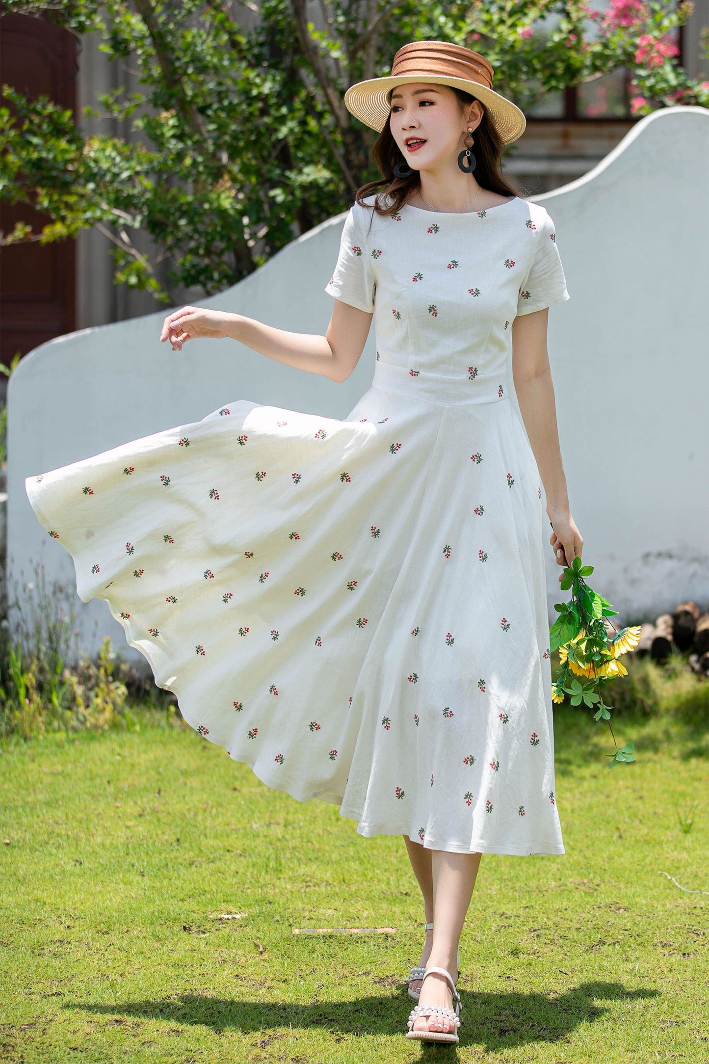 Vintage Floral Linen Midi Dress – Fit and Flare Summer Garden Dress  4404