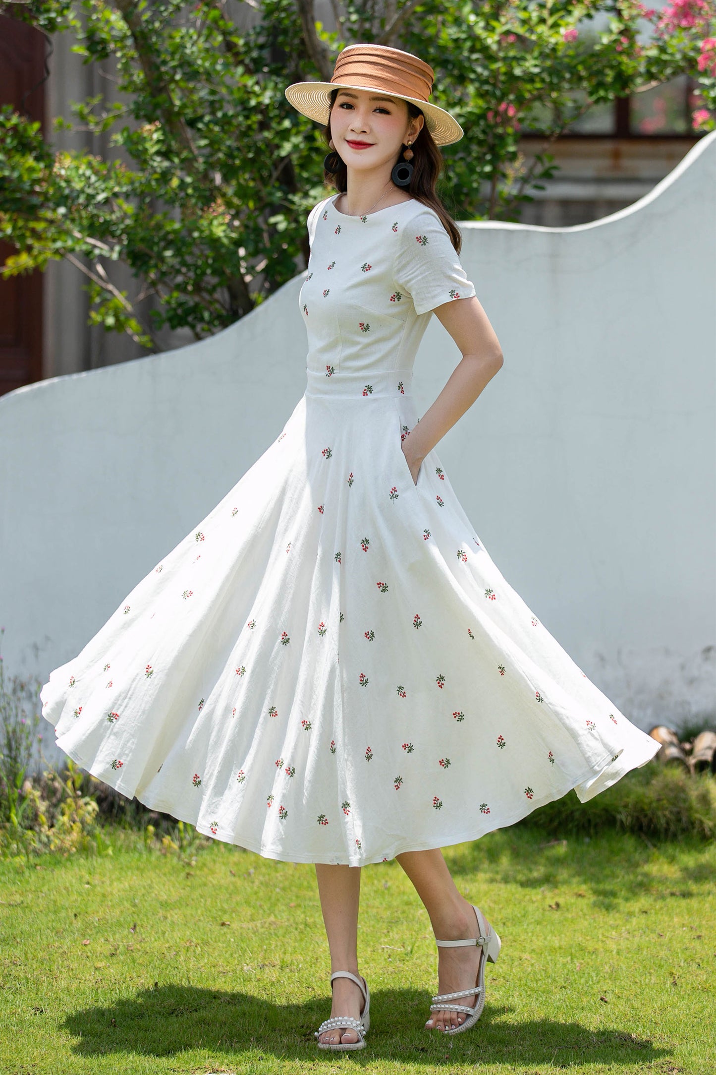 Vintage Floral Linen Midi Dress – Fit and Flare Summer Garden Dress  4404