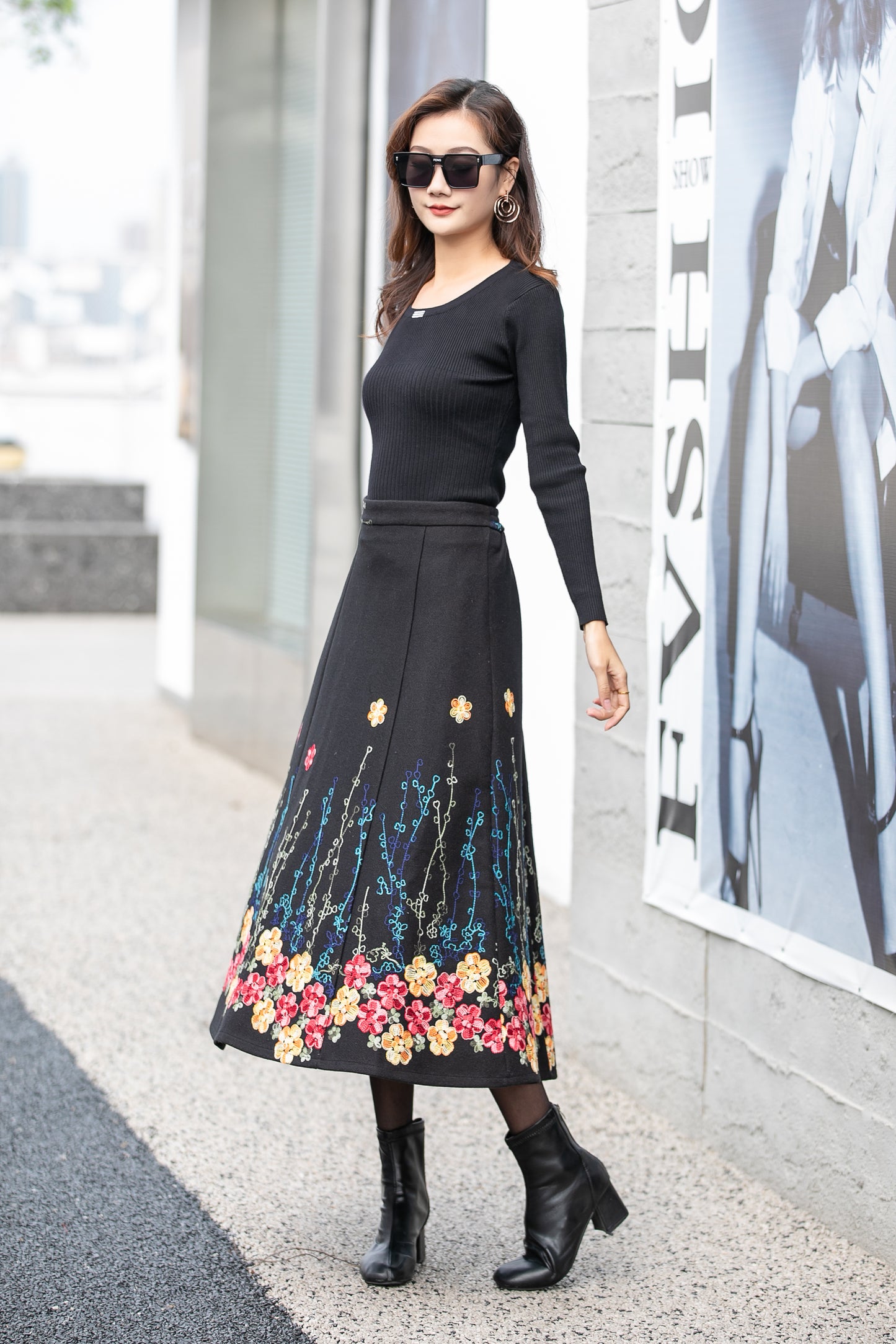 Black Wool Midi Skirt - Flared Silhouette with Embroidered Detail 4160