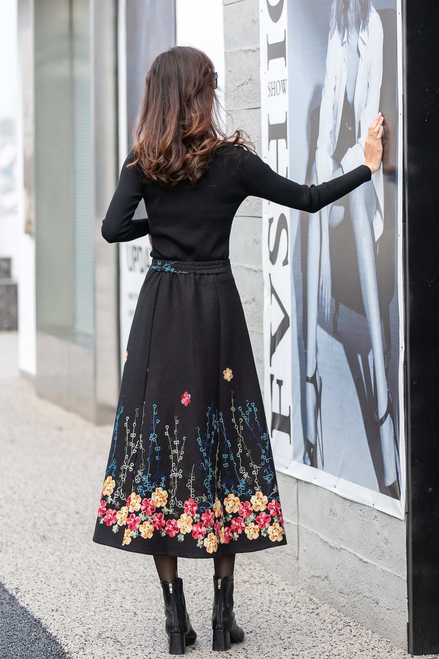 Black Wool Midi Skirt - Flared Silhouette with Embroidered Detail 4160