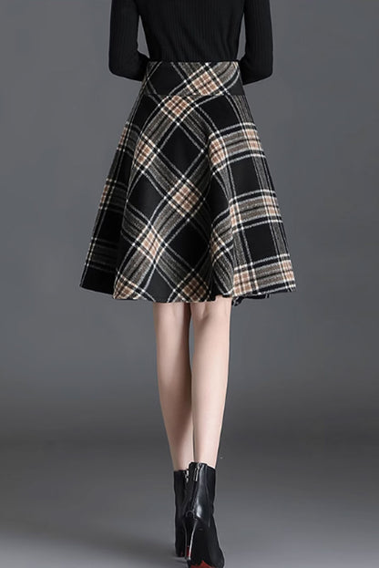 Plaid Wool Skater Skirt - A-Line Silhouette with Pockets 4654