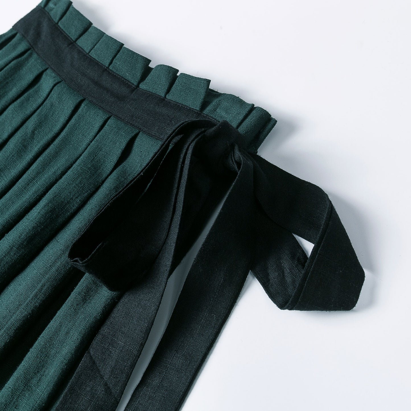 Handmade Wool Wrap Maxi Skirt – Dark Green & Black Color-Block | Xiaolizi 2537