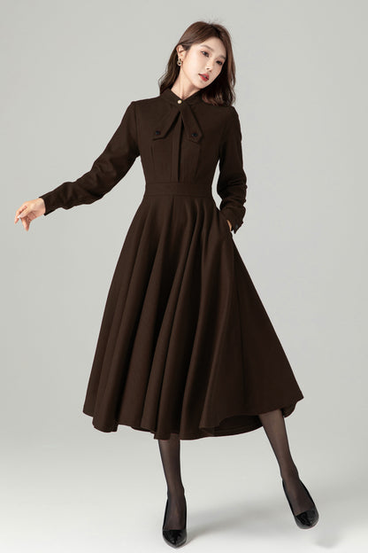 Vintage-Inspired Brown Wool Dress With Flared Skirt 6520