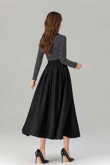 Pleated black midi linen skirt with pockets 4917
