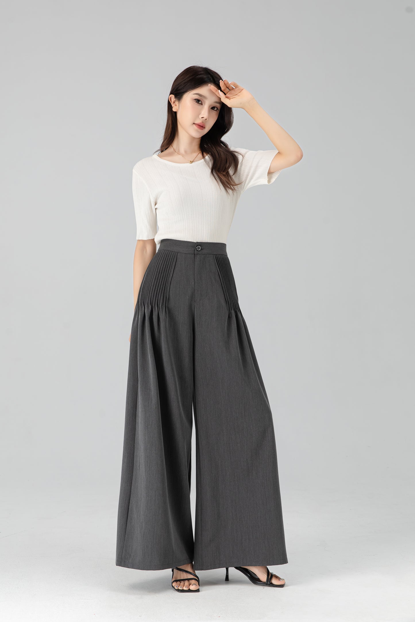 Long wide leg pants with pleating details 6206