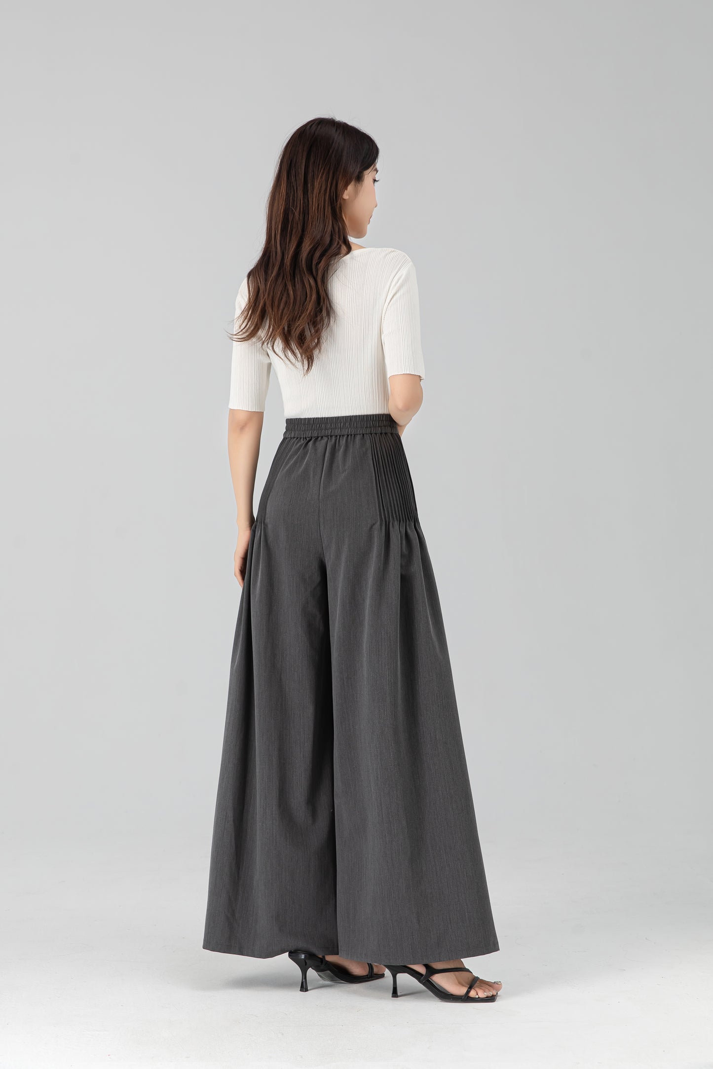 Long wide leg pants with pleating details 6206