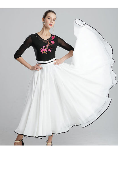 Black Chiffon Maxi Skirt - Romantic Flowy Silhouette 4333