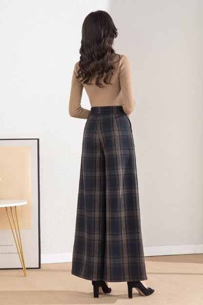 Black and Gray Wool Wide Leg Pants - Ankle Length with Plaid Detail 4658