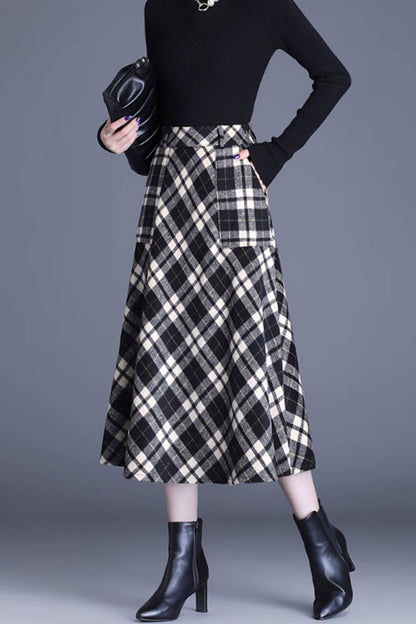 Black and white winter plaid wool skirt with pockets 4652