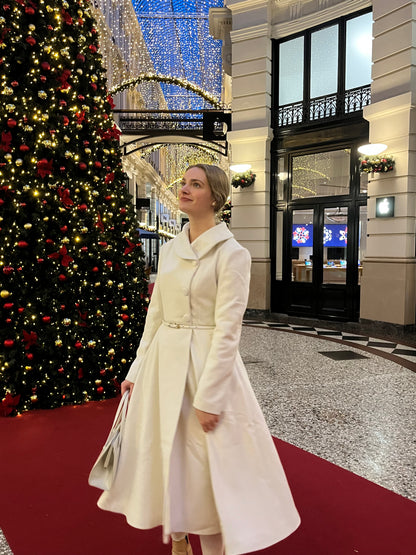 Vintage Inspired Wool Coat – White Winter Midi with Long Sleeves  4141