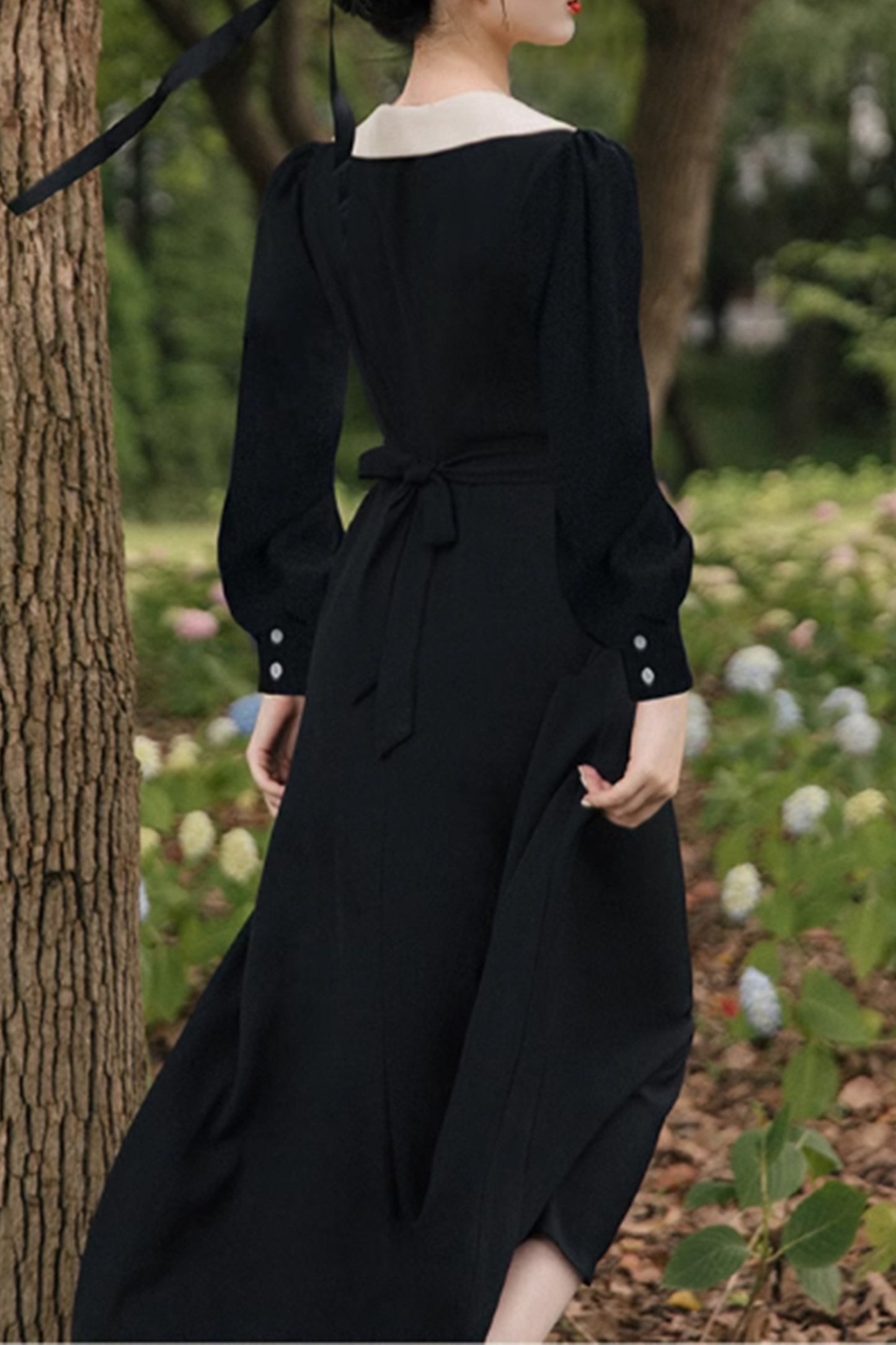 Black dress with long sleeves for women 4863