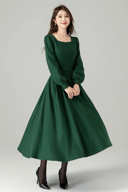 Handmade Emerald Green Wool Midi Dress – Vintage Fit and Flare Winter Dress | Xiaolizi 4492