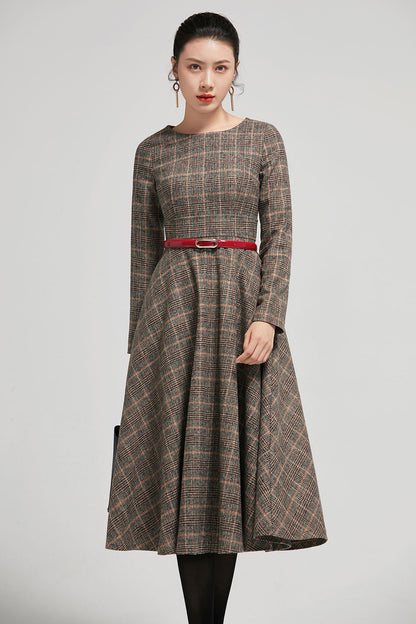 Handmade Brown Plaid Wool Midi Dress – Long Sleeve Fit and Flare | Xiaolizi 5407