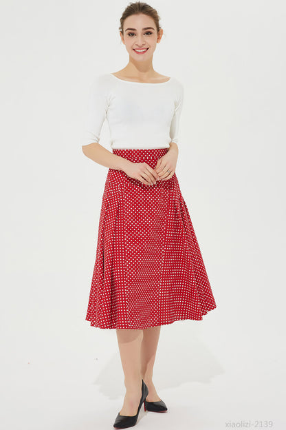 fitted skirt