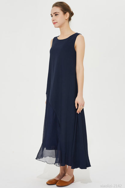 sleeveless dress