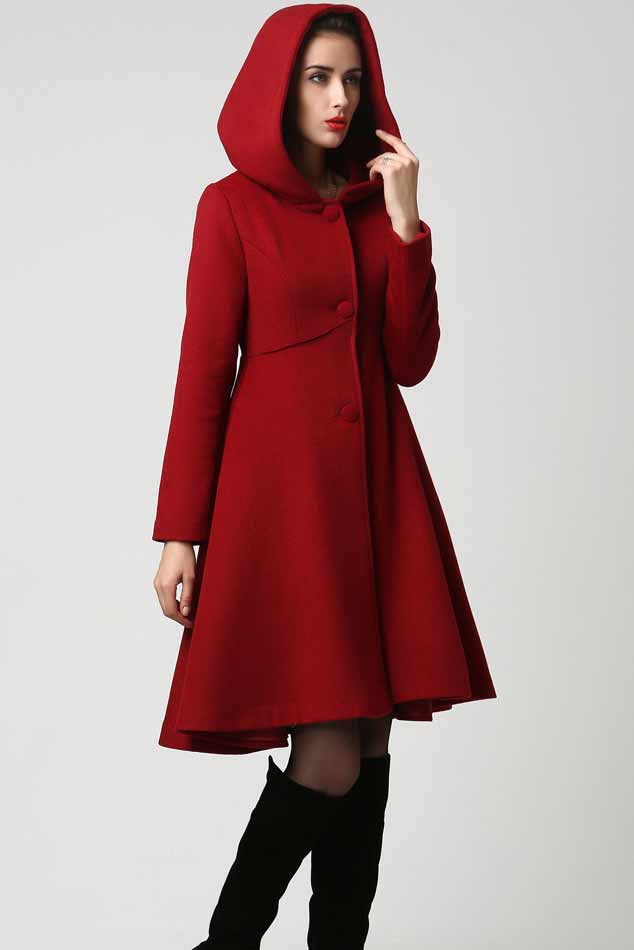 Large store hooded coat