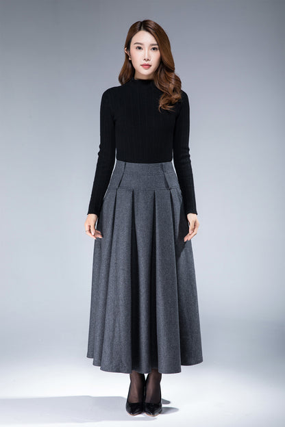gray skirt