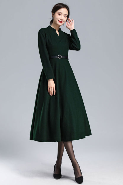 Emerald Green Wool Midi Dress - Fit and Flare with V-Neck 3175