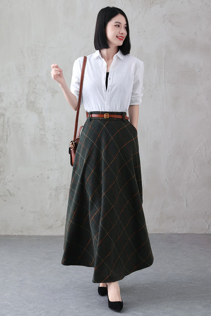Green Plaid Wool Maxi Skirt – Vintage Swing High Waist Winter Skirt with Pockets 3841