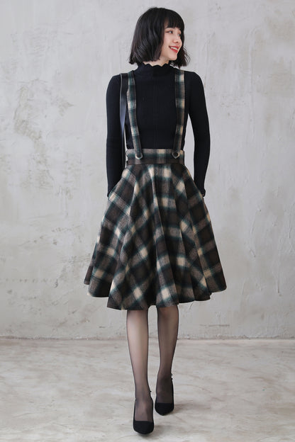 Retro Plaid Wool Suspender Skirt – High-Waist Circle Shape – 3111