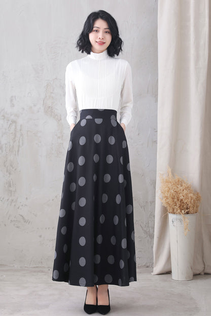 Black & White Polka Dot Maxi Skirt - Flowy A-Line Silhouette 3324