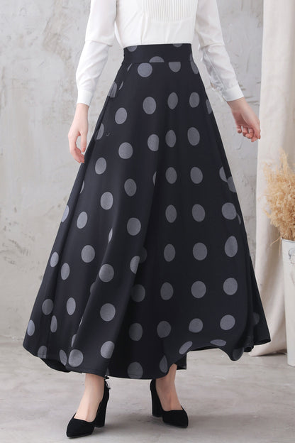 Black & White Polka Dot Maxi Skirt - Flowy A-Line Silhouette 3324