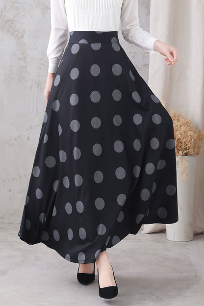 Black & White Polka Dot Maxi Skirt - Flowy A-Line Silhouette 3324