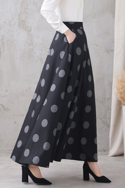 Black & White Polka Dot Maxi Skirt - Flowy A-Line Silhouette 3324