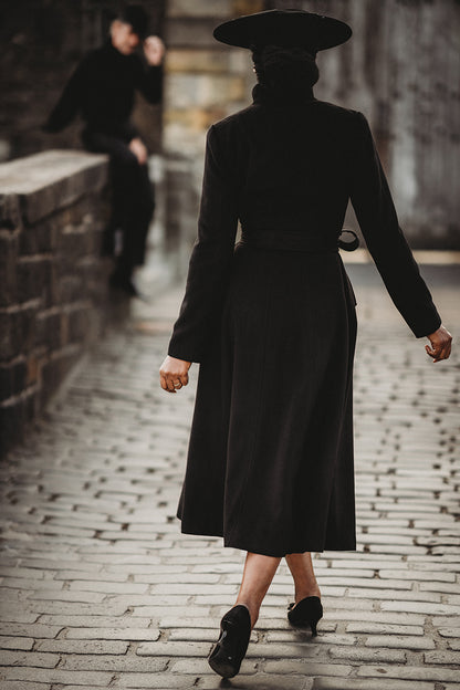 Handmade Black Wool Coat – Long Single-Breasted High-Collar Winter Overcoat for Women | Xiaolizi 3913