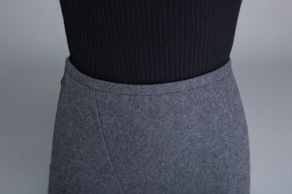 Gray Wool Blend Pencil Skirt – Handmade Fitted Midi for Women | Xiaolizi 1680