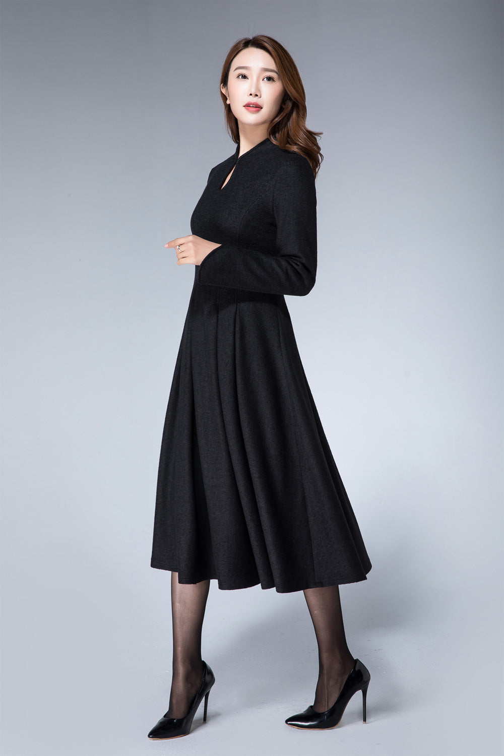 Long lace-up dress in wool | Saint Laurent | YSL.com