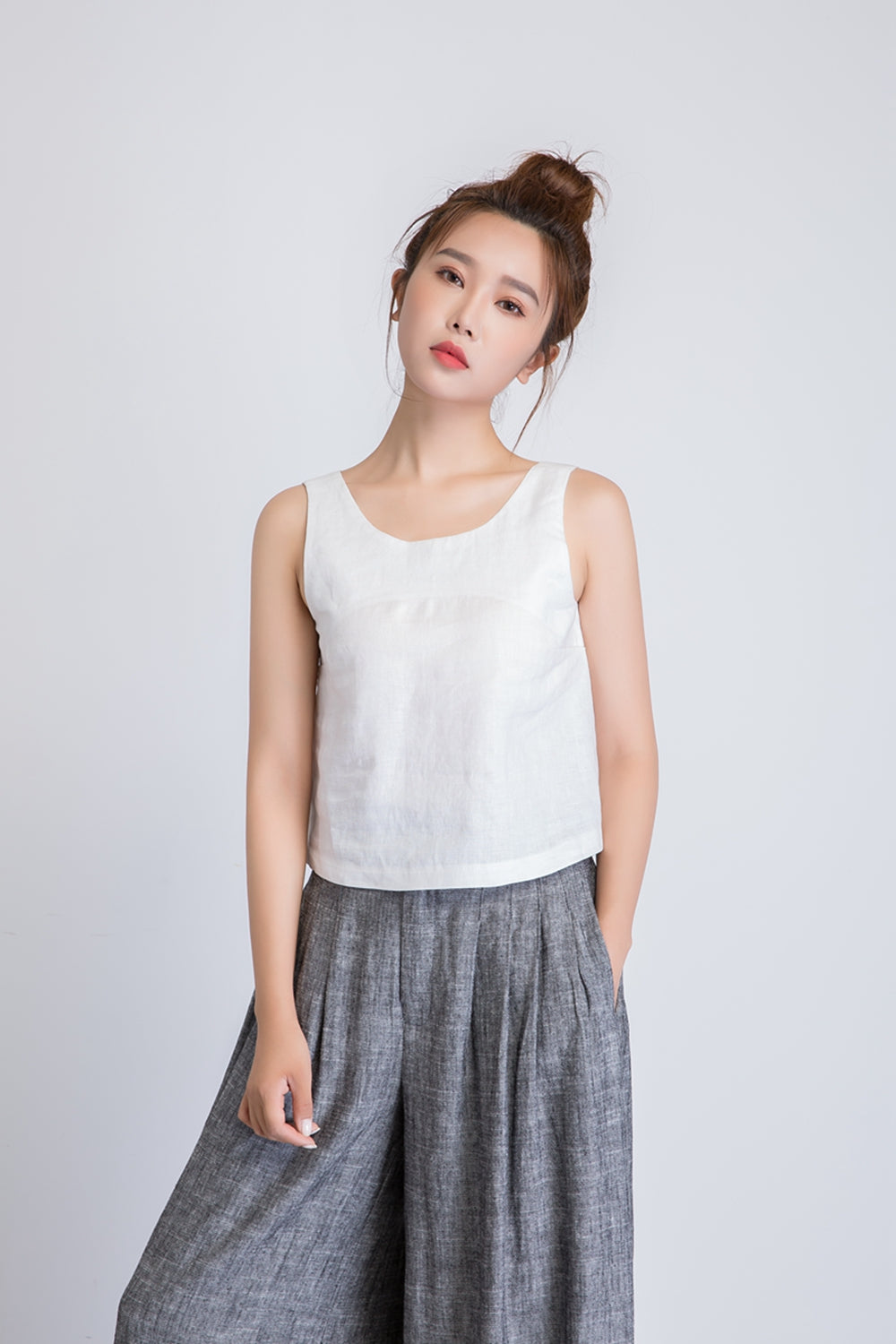 White linen hotsell sleeveless top