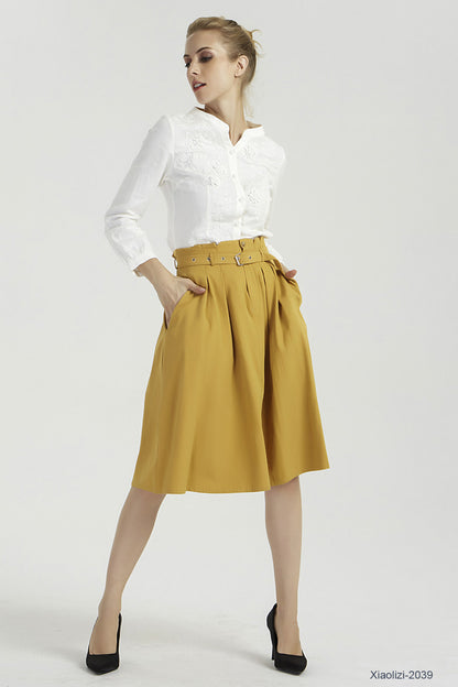yellow skirt