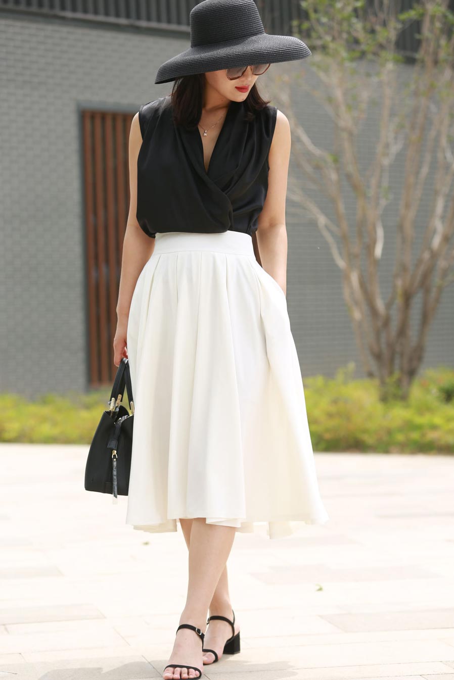 White Flare Midi Skirt Fitted Waist & Pockets | Xiaolizi White Flare Midi Skirt Fitted Waist & Pockets | Xiaolizi