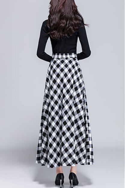 Black & White Plaid Linen Maxi Skirt - A-Line Swing Silhouette 3054
