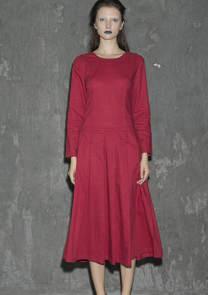 Red Linen Maxi Dress - Round Neck, Long Sleeve 1313
