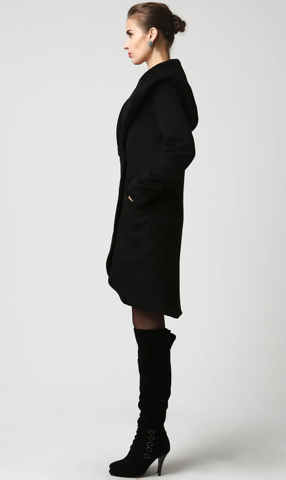 Oversized Black Hooded Wool Coat – Relaxed Winter Outerwear for Women | Xiaolizi 1124