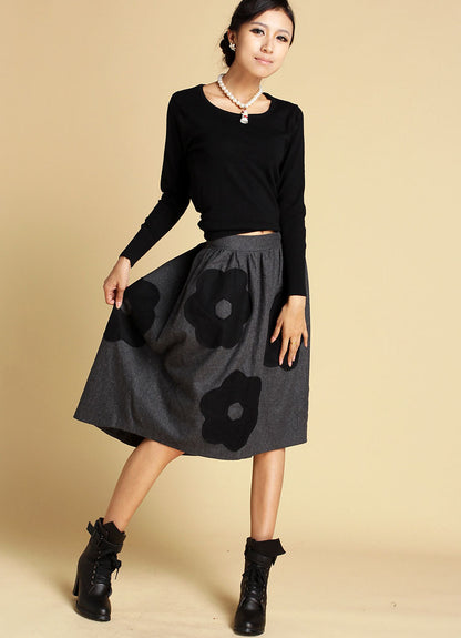 Grey Wool Blend Hi-Lo Skirt - Appliqué Detail | Xiaolizi 350