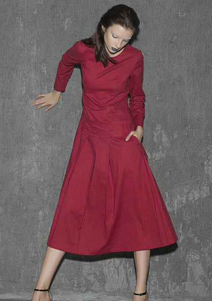 Red Linen Maxi Dress - Round Neck, Long Sleeve 1313
