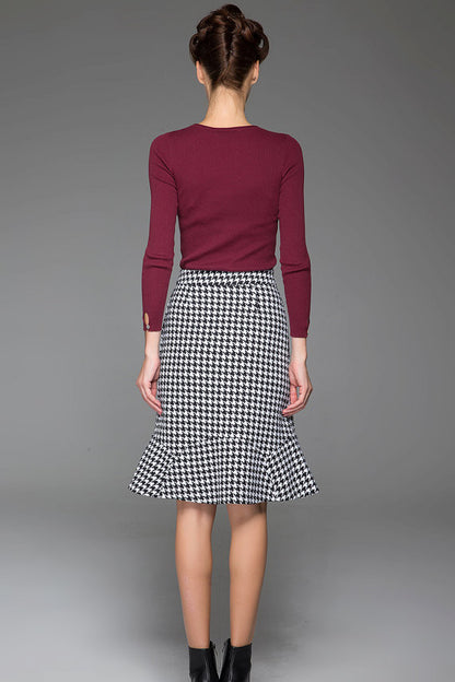 Black and White Wool Fishtail Skirt - Knee Length, Slim Fit 1439