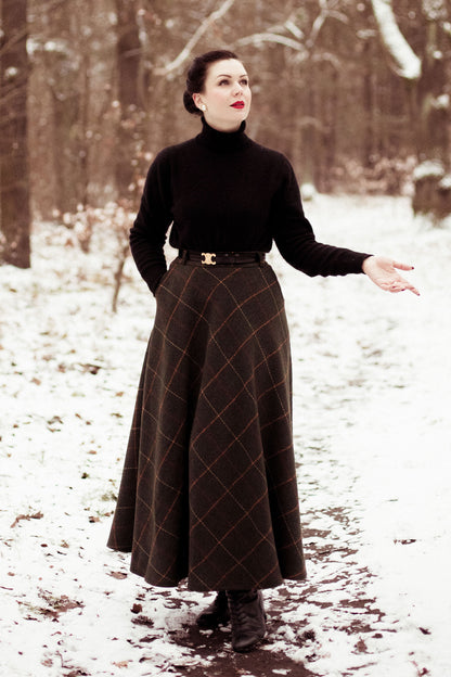 Green Plaid Wool Skirt - Full Ankle-Length with Stretch Waistband 4125