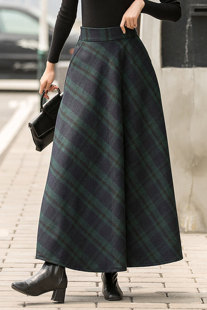Dark Green Plaid Wool Maxi Skirt – Vintage High Waist Winter Skirt with Pockets 2836