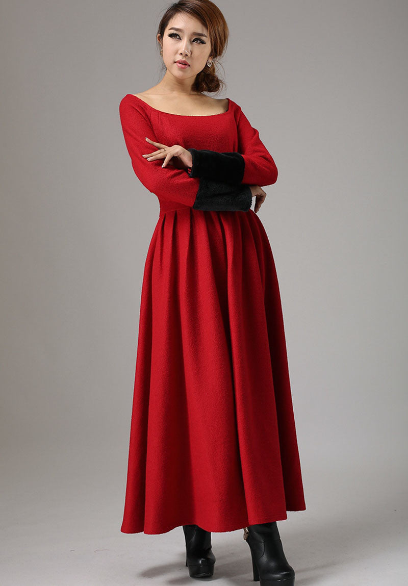 Red Wool Maxi Dress with Fur Cuffs & Wide Neckline | Xiaolizi 737 Red Wool Maxi Dress with Fur Cuffs & Wide Neckline | Xiaolizi 737