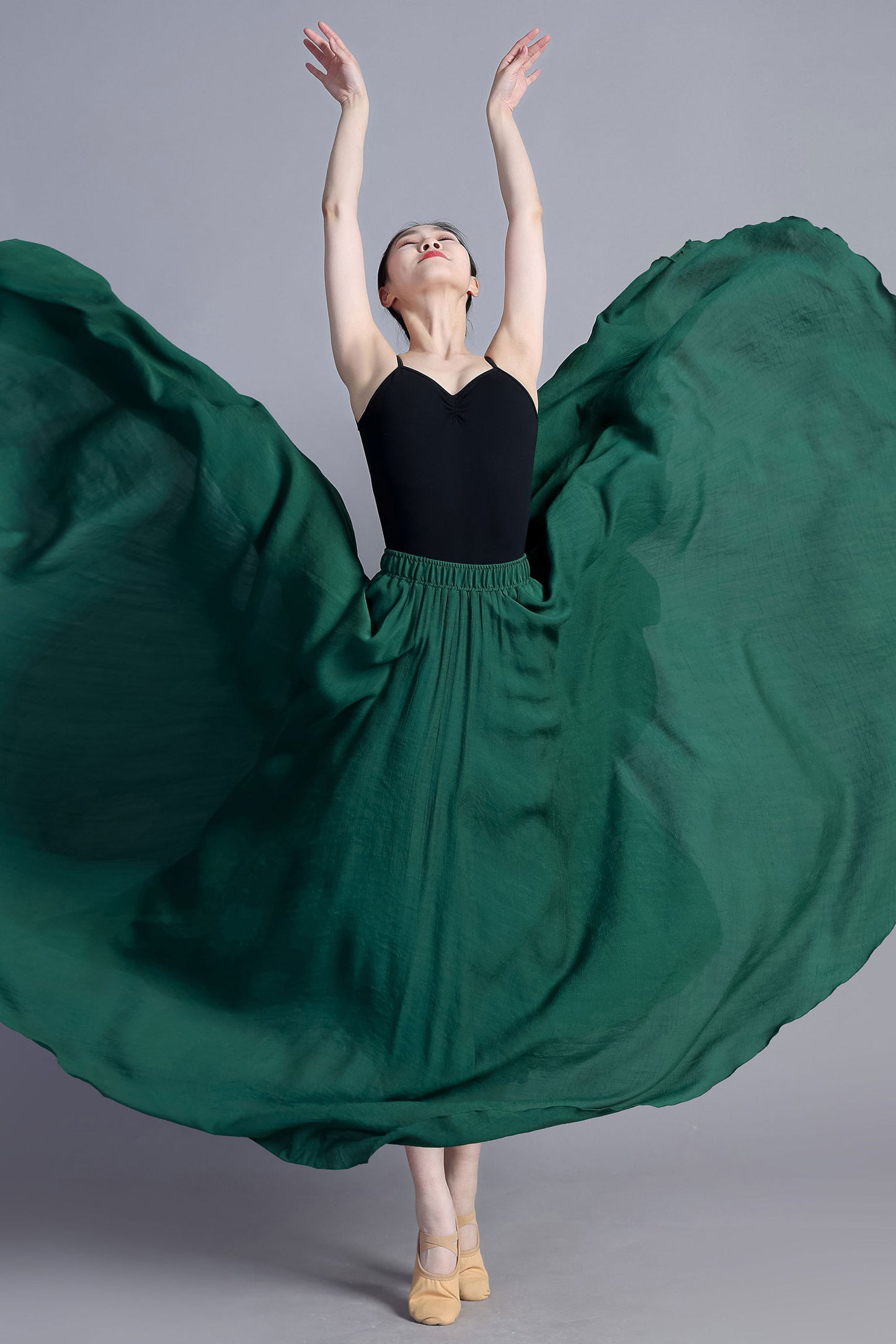 Women Green Linen maxi skirt, Plus size skirt for women 3389