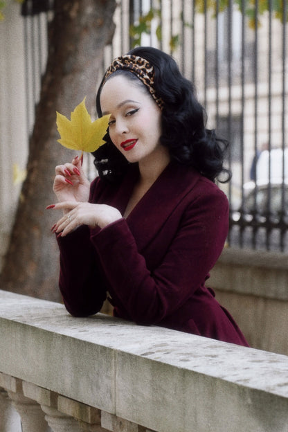 Handmade Burgundy Wool Swing Coat – Vintage Fit and Flare Double-Breasted Overcoat | Xiaolizi 4086