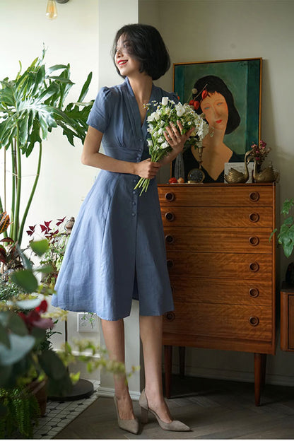 blue dress